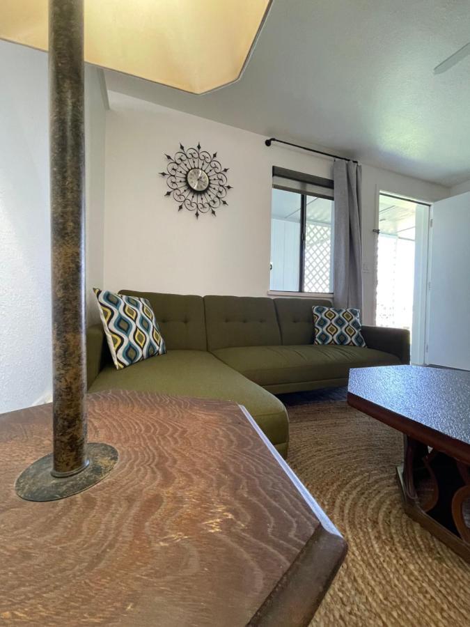 The Aztec Motel & Creative Space Seligman Exterior foto